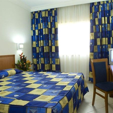 Azalai Hotel Independance Уагадугу Экстерьер фото